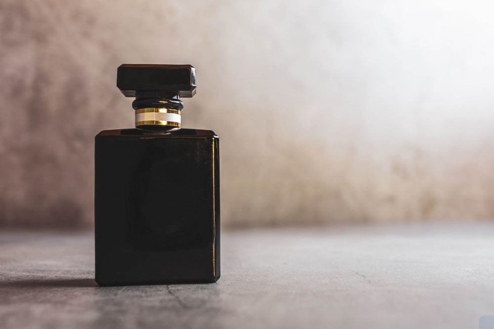 perfume 008 Fragancias masculinas ideales para usar a diario